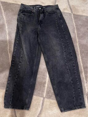 Black Relaxed Jeans